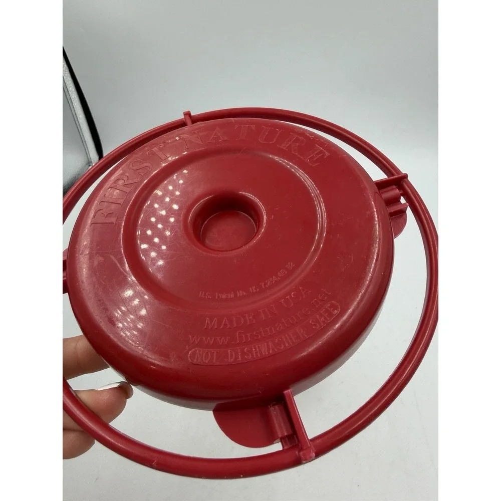 NEW NO TAGS First Nature 10-Port Hummingbird Feeder 3051 16 oz.